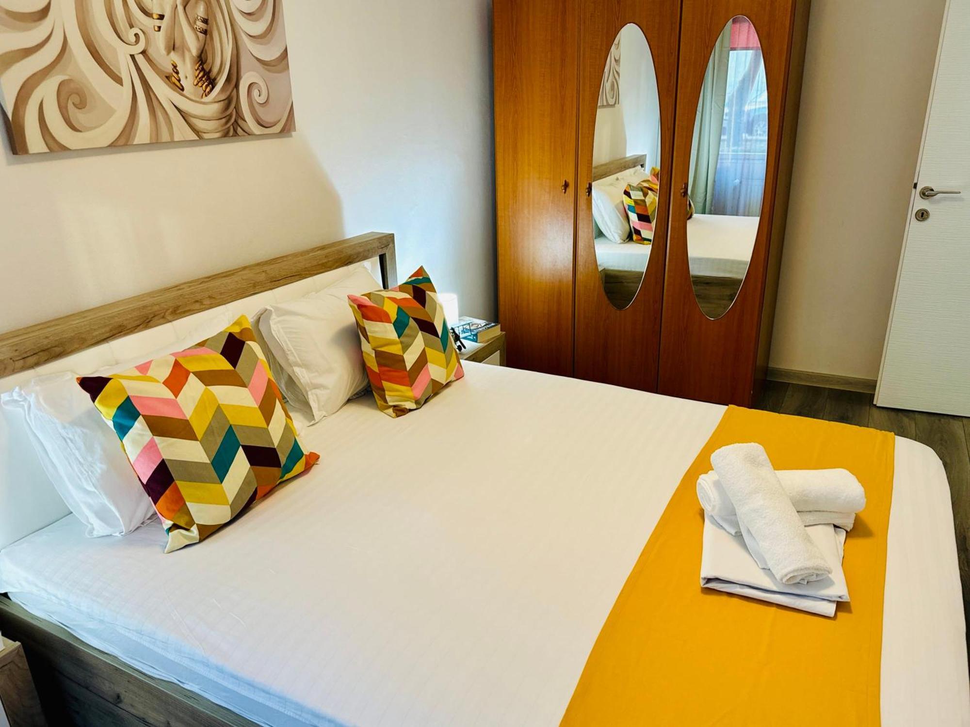 Joy City Stay Spacious Comfortable Timişoara Eksteriør bilde