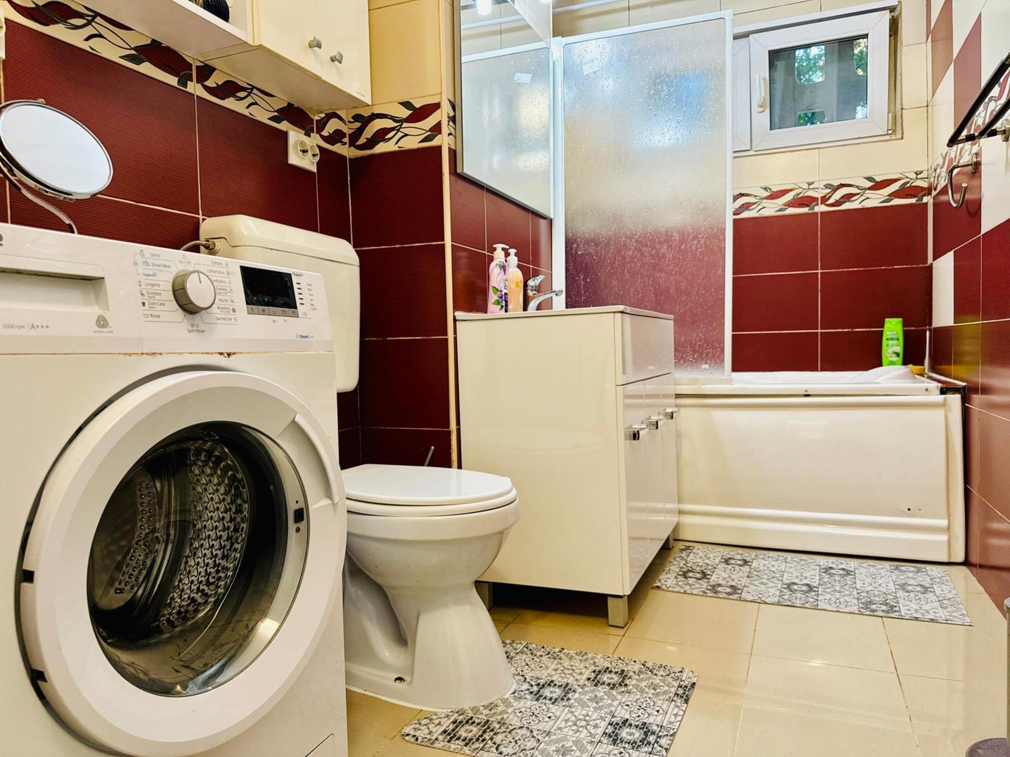 Joy City Stay Spacious Comfortable Timişoara Eksteriør bilde